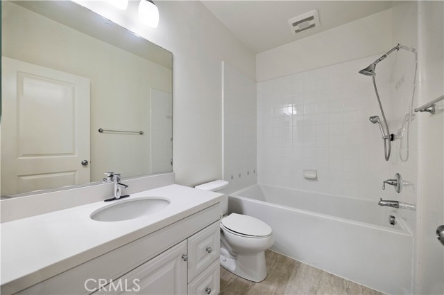 Detail Gallery Image 17 of 39 For 60 Peony, Irvine,  CA 92618 - 2 Beds | 2/1 Baths