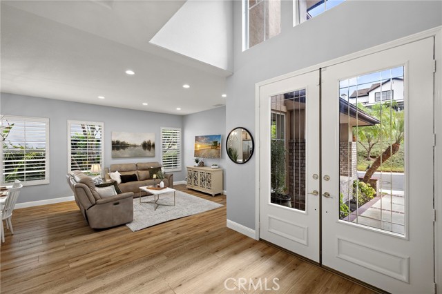27 Raleigh Court, Coto de Caza CA: https://media.crmls.org/medias/edf40321-6d7a-4abd-802a-342c573402d6.jpg