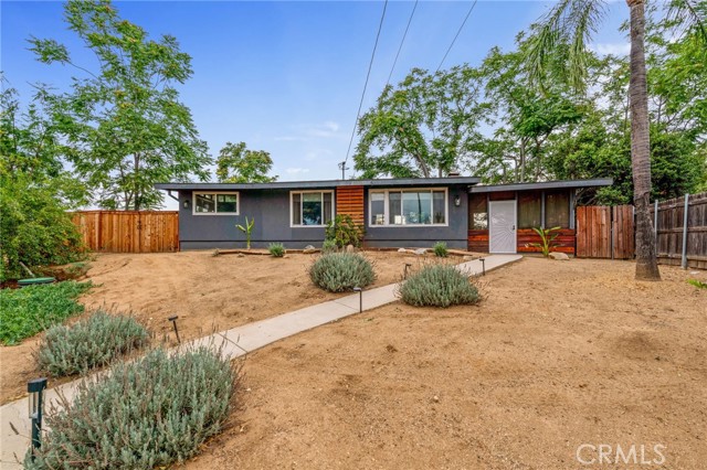 Detail Gallery Image 1 of 44 For 31727 Highview Dr, Redlands,  CA 92373 - 2 Beds | 1 Baths