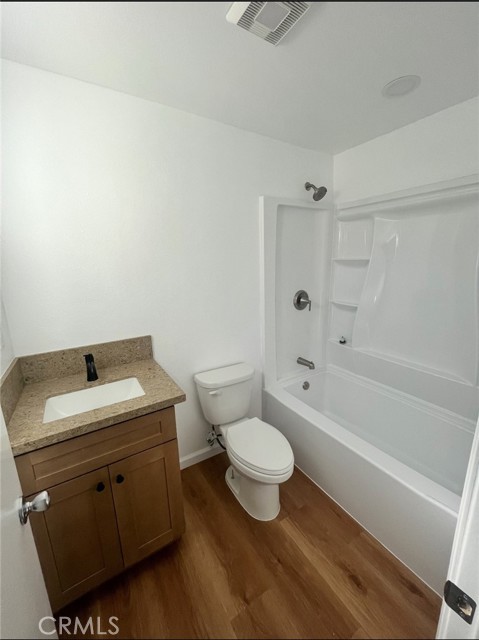 Detail Gallery Image 8 of 13 For 4136 Eileen, Riverside,  CA 92504 - 3 Beds | 2 Baths