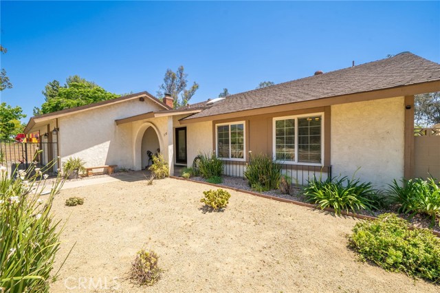 Detail Gallery Image 3 of 50 For 378 E Radcliffe Dr, Claremont,  CA 91711 - 4 Beds | 2 Baths