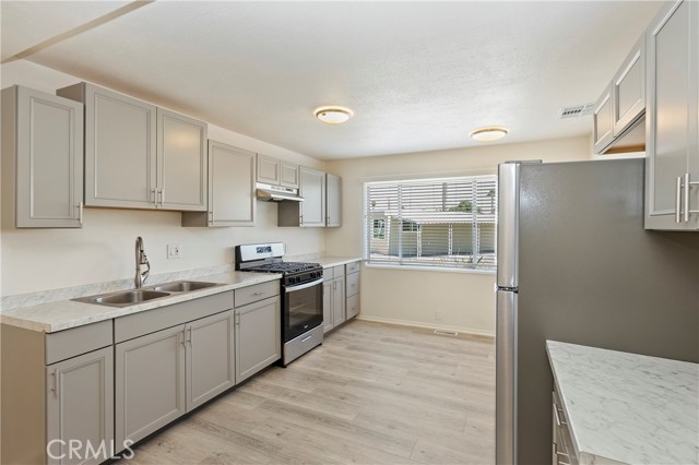 Detail Gallery Image 13 of 21 For 260 N Lyon Ave #6,  Hemet,  CA 92543 - 2 Beds | 1 Baths