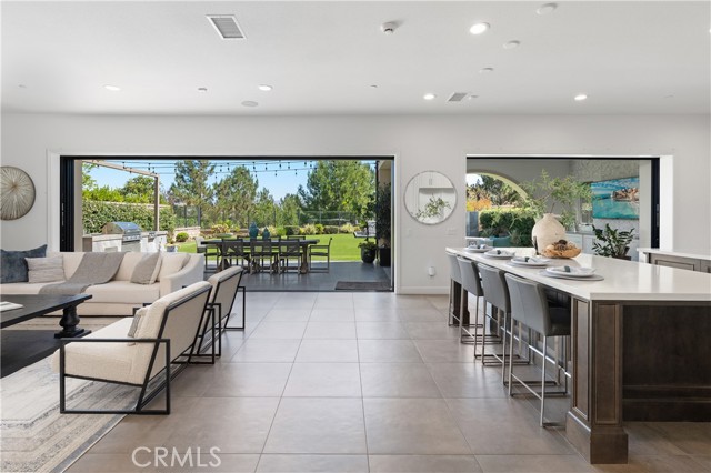 107 Aster Mesa, Irvine CA: https://media.crmls.org/medias/edf4ff56-70a9-493e-92a9-d872c00ed28e.jpg