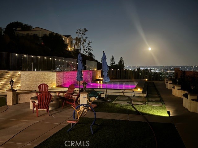 https://media.crmls.org/medias/edf5cece-eb91-40fb-8d0a-c8d319ec5f0d.jpg?preset=X-Large