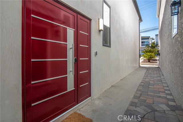 1616 Stanford Avenue, Redondo Beach, California 90278, 3 Bedrooms Bedrooms, ,2 BathroomsBathrooms,Residential,Sold,Stanford,SB22034123