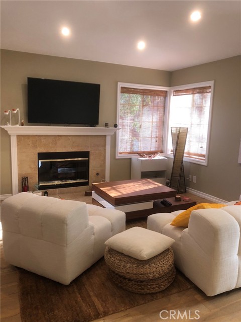 Detail Gallery Image 2 of 11 For 23412 Pacific Park Dr 17l,  Aliso Viejo,  CA 92656 - 1 Beds | 1 Baths