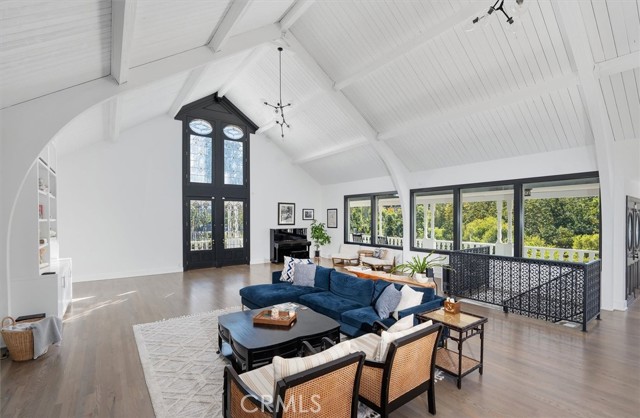 Detail Gallery Image 15 of 71 For 28933 Wagon Rd, Agoura Hills,  CA 91301 - 4 Beds | 5 Baths