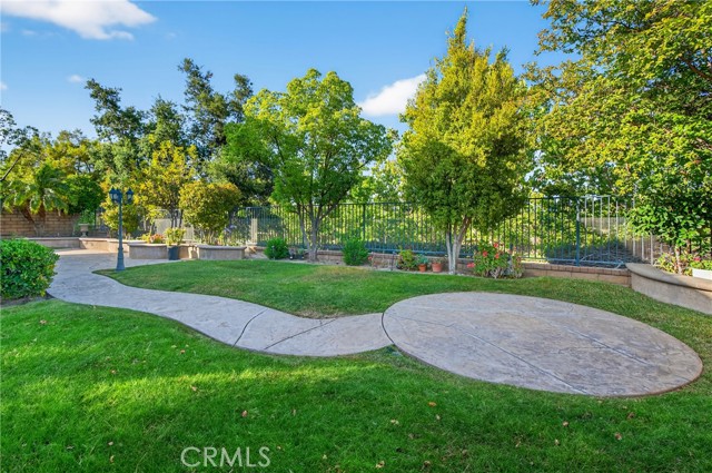 Image 16 of 46 For 26812 Peppertree Drive