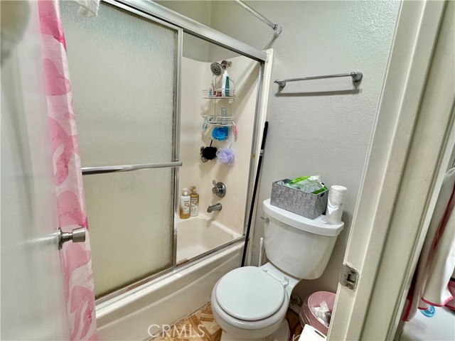 Detail Gallery Image 6 of 11 For 2266 Denair, Highland,  CA 92346 - 1 Beds | 1 Baths