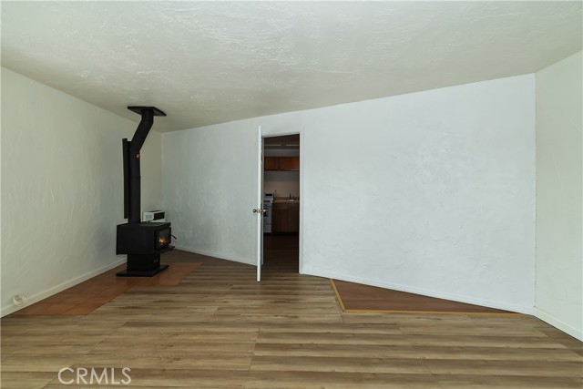 Detail Gallery Image 9 of 45 For 2767 Cedar Ln, Big Bear City,  CA 92314 - 1 Beds | 1 Baths