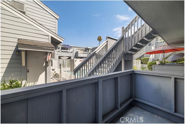 Detail Gallery Image 15 of 19 For 20930 Parthenia St #116,  Canoga Park,  CA 91304 - 1 Beds | 1 Baths