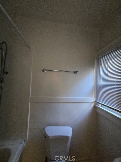 Detail Gallery Image 13 of 14 For 551 W 10th #9,  Long Beach,  CA 90813 - 0 Beds | 1 Baths