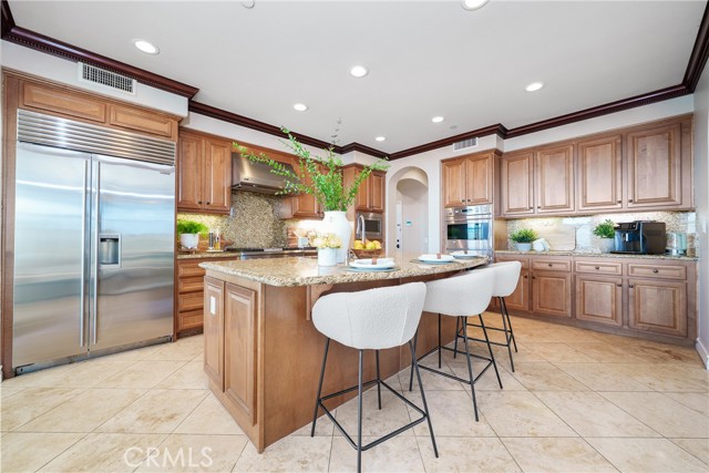 Detail Gallery Image 12 of 51 For 12615 Encino Ct, Rancho Cucamonga,  CA 91739 - 5 Beds | 5/1 Baths