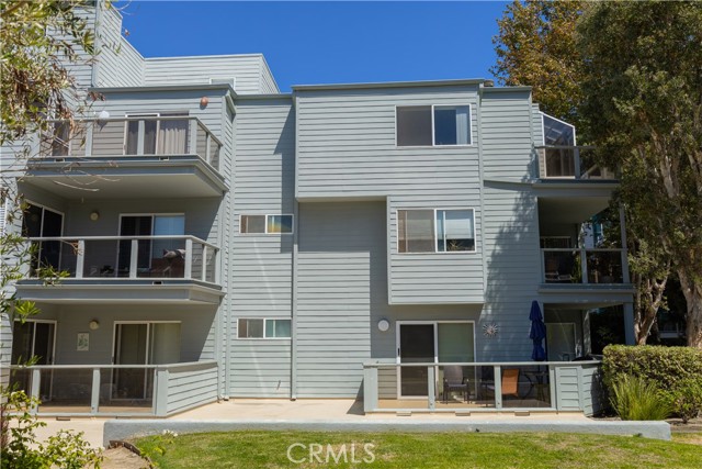 210 The Village, Redondo Beach, California 90277, 2 Bedrooms Bedrooms, 0 ,2 BathroomsBathrooms,Residential,For Sale,The Village,0,DW26180621