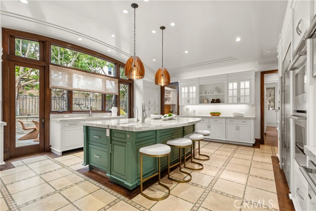 Detail Gallery Image 14 of 34 For 7 Shoreview, Newport Coast,  CA 92657 - 6 Beds | 7/3 Baths