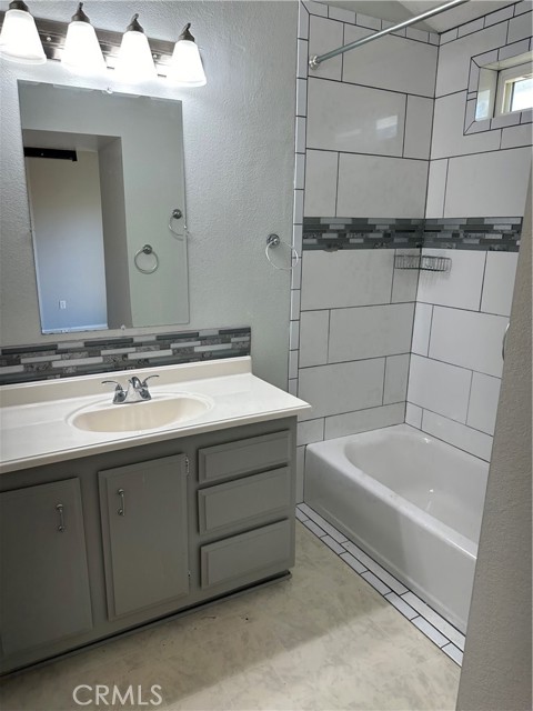 Detail Gallery Image 10 of 11 For 4196 Napa Ln, Riverside,  CA 92505 - 2 Beds | 2 Baths