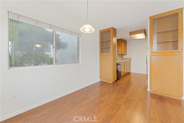 710 5th St, Hermosa Beach, California 90254, 8 Bedrooms Bedrooms, ,8 BathroomsBathrooms,Residential,For Sale,5th St,SB25161040
