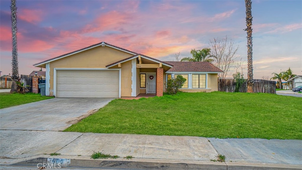 990 Baker Street, San Jacinto, CA 92583