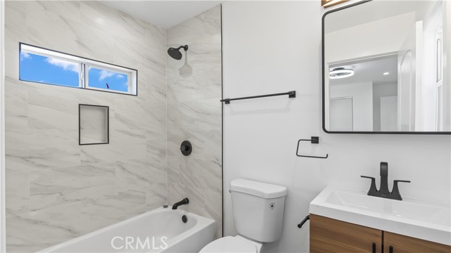 Detail Gallery Image 10 of 15 For 1563 E 119th, Los Angeles,  CA 90059 - 2 Beds | 2 Baths