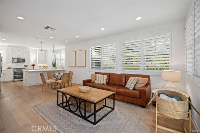 Detail Gallery Image 12 of 25 For 26 Marisol St, Rancho Mission Viejo,  CA 92694 - 4 Beds | 3/1 Baths