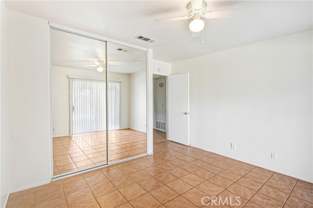 Detail Gallery Image 12 of 13 For 2242 San Padre Ave, Hemet,  CA 92545 - 2 Beds | 1 Baths