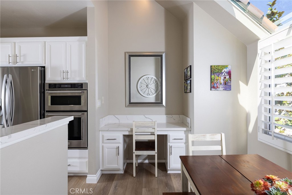 Ee00fab0 15a4 4e29 B136 Adc486ef0b73