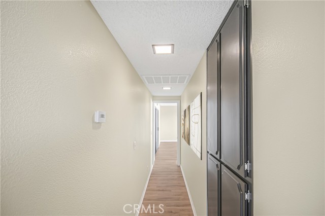 Detail Gallery Image 19 of 33 For 9149 Braceo Street, Oak Hills,  CA 92344 - 4 Beds | 3/1 Baths