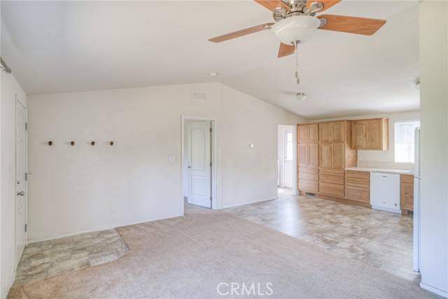 Detail Gallery Image 7 of 40 For 1 Oak Ave, Oroville,  CA 95966 - 3 Beds | 2 Baths
