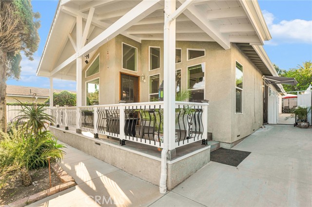 Detail Gallery Image 1 of 37 For 6907 Beckett St, Tujunga,  CA 91042 - 3 Beds | 2 Baths