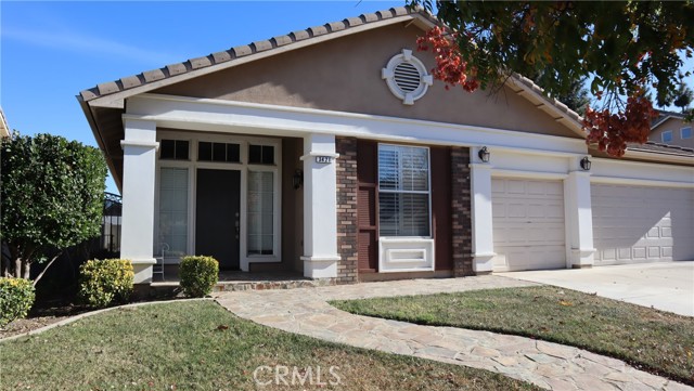 Detail Gallery Image 1 of 17 For 3421 Eagle Crest Dr, Corona,  CA 92881 - 4 Beds | 2 Baths