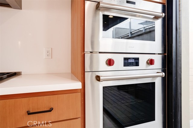 Detail Gallery Image 16 of 54 For 3932 Ocean Drive, Oxnard,  CA 93035 - 3 Beds | 2/1 Baths