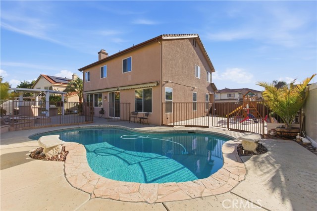 Detail Gallery Image 6 of 33 For 33671 Marigold, Murrieta,  CA 92563 - 5 Beds | 3 Baths