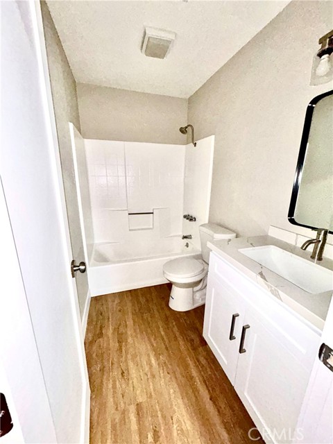6698 Mesquite Drive, 29 Palms CA: https://media.crmls.org/medias/ee05124d-cf29-4a8f-9970-d1c56f6d9016.jpg