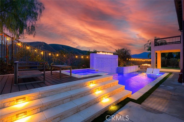 Detail Gallery Image 2 of 71 For 4365 Cabot Dr, Corona,  CA 92883 - 4 Beds | 4/1 Baths