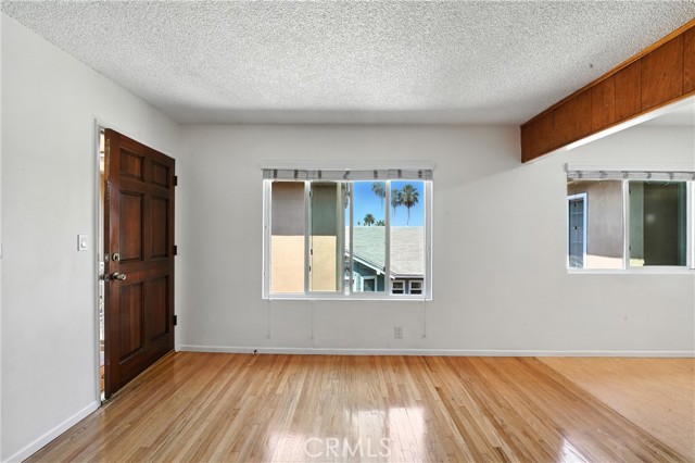 Detail Gallery Image 10 of 45 For 2135 E Florida St #7,  Long Beach,  CA 90814 - 1 Beds | 1 Baths