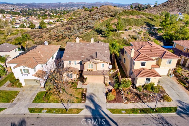 35424 Saddle Hill Road, Lake Elsinore CA: https://media.crmls.org/medias/ee073ebe-571e-420f-9da9-d74060619b5d.jpg
