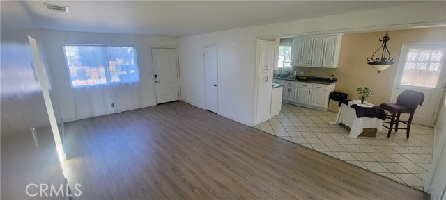 Detail Gallery Image 12 of 35 For 11721 Dale St, Garden Grove,  CA 92841 - 4 Beds | 2 Baths