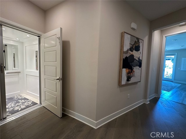 195 Stellar, Irvine CA: https://media.crmls.org/medias/ee084869-a82f-4c64-9895-c95f534208b1.jpg