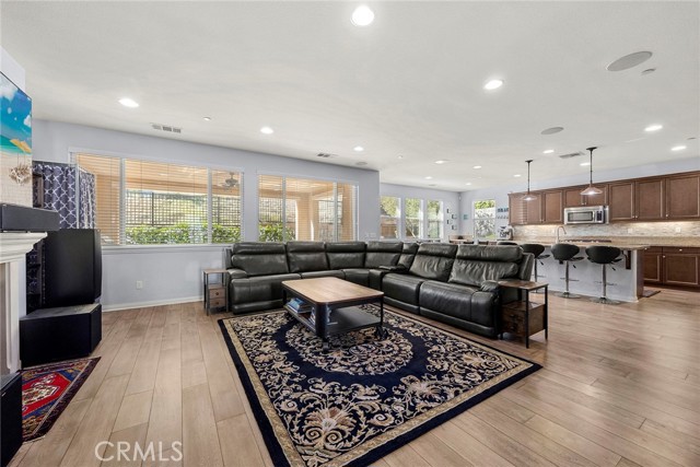 Detail Gallery Image 6 of 52 For 26261 Santiago Canyon, Corona,  CA 92883 - 5 Beds | 4/1 Baths