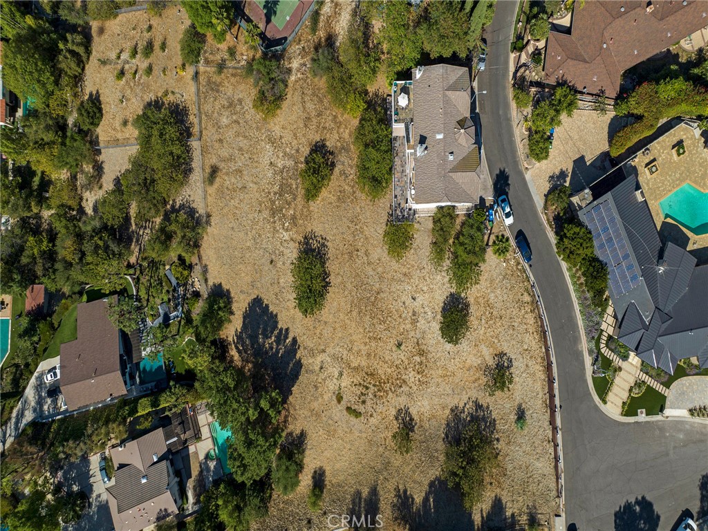 https://media.crmls.org/medias/ee091b3c-f284-4dac-a7e1-61b38ccb8484.jpg?preset=X-Large