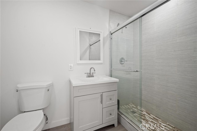 Detail Gallery Image 12 of 17 For 7443 Balcom Ave, Reseda,  CA 91335 - 3 Beds | 2 Baths