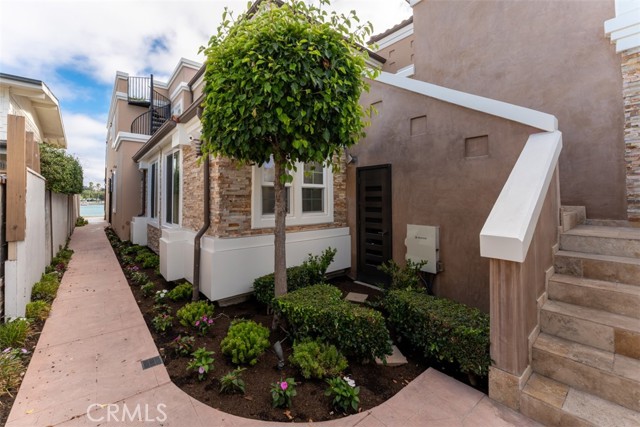Detail Gallery Image 60 of 75 For 409 Morning Star, Newport Beach,  CA 92660 - 5 Beds | 5/1 Baths