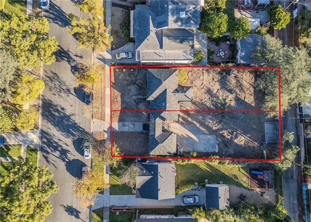 1322 Lincoln
