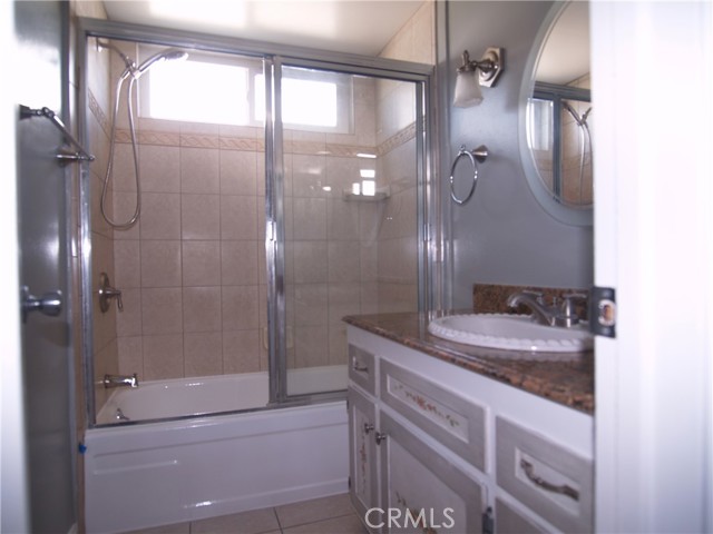 5554 La Deney E Street, Montclair CA: https://media.crmls.org/medias/ee0a1977-7a6d-4cb8-93a4-d41cff3abef9.jpg