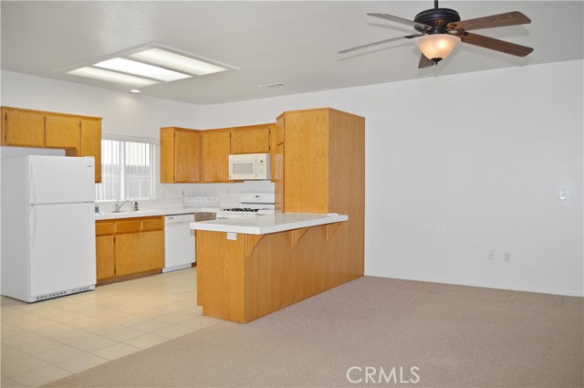 Image 16 of 75 For 856 Liam Way