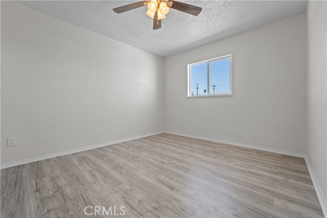 Detail Gallery Image 21 of 33 For 1148 E Virginia, Barstow,  CA 92311 - 3 Beds | 2 Baths