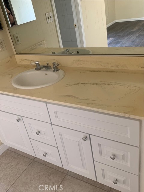 Detail Gallery Image 17 of 25 For 183 S Barbara Way, Anaheim,  CA 92806 - 4 Beds | 2 Baths