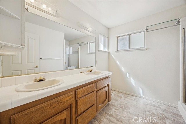 Detail Gallery Image 15 of 35 For 1211 Sunrise Ct, Paso Robles,  CA 93446 - 4 Beds | 2 Baths