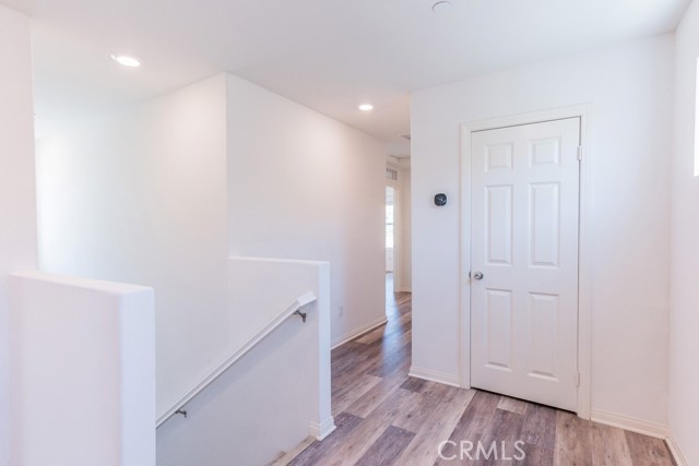 Detail Gallery Image 16 of 64 For 27638 Sawtooth Ln, Canyon Country,  CA 91387 - 3 Beds | 2/1 Baths