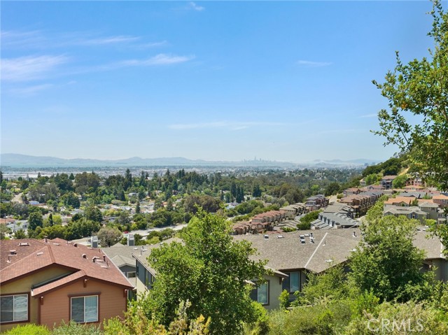 Detail Gallery Image 49 of 53 For 6020 Old Quarry Loop, Oakland,  CA 94605 - 3 Beds | 3 Baths